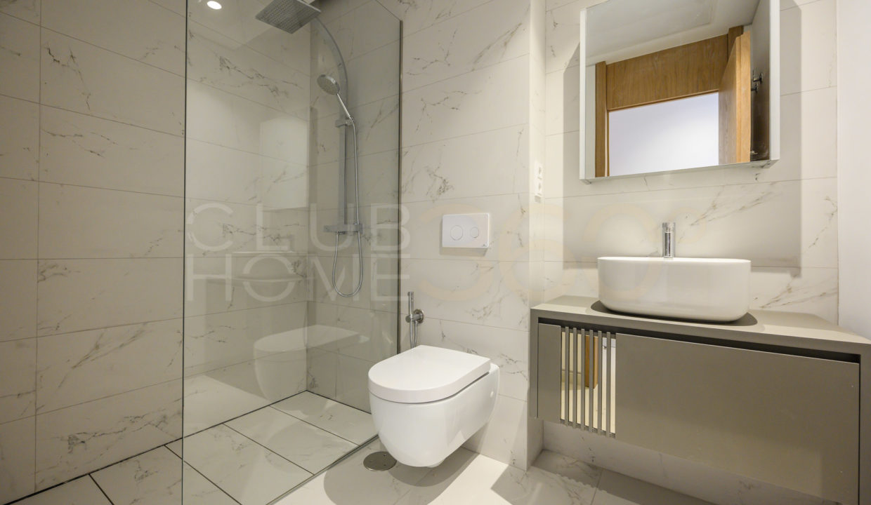 LGC3-V8.18.0A0061